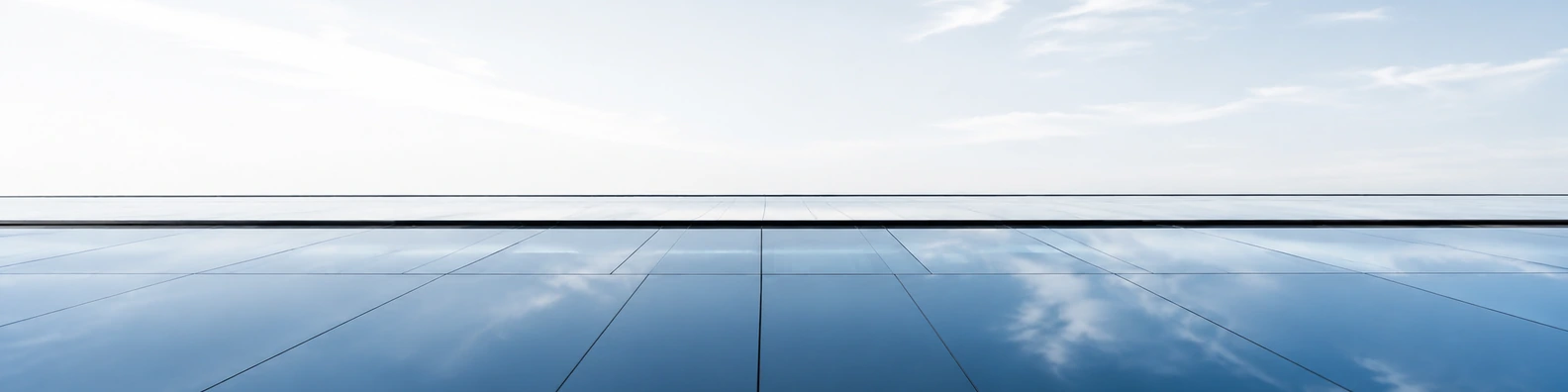 Facade Horizon Line business LinkedIn banner for real estate architecture and construction professionals